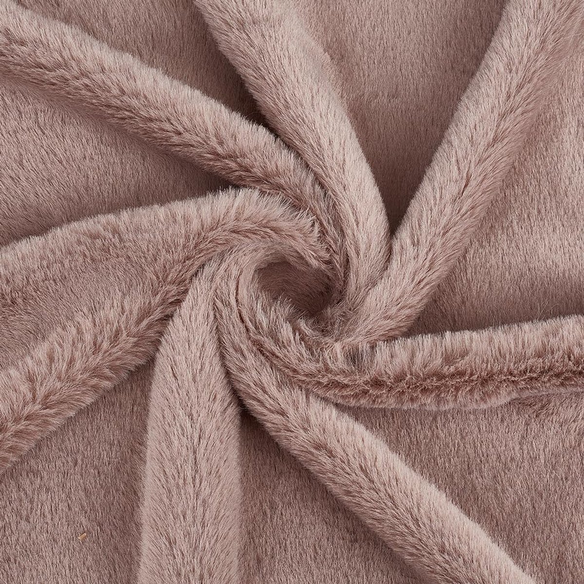 SnelShoppen - Bruine Korte Haartjes Nepbont 186 x 50 cm Voor Kostuums, Kleding, Vloerkleden, Kussens en Decoraties - Hoogwaardige Polyester, Zacht en