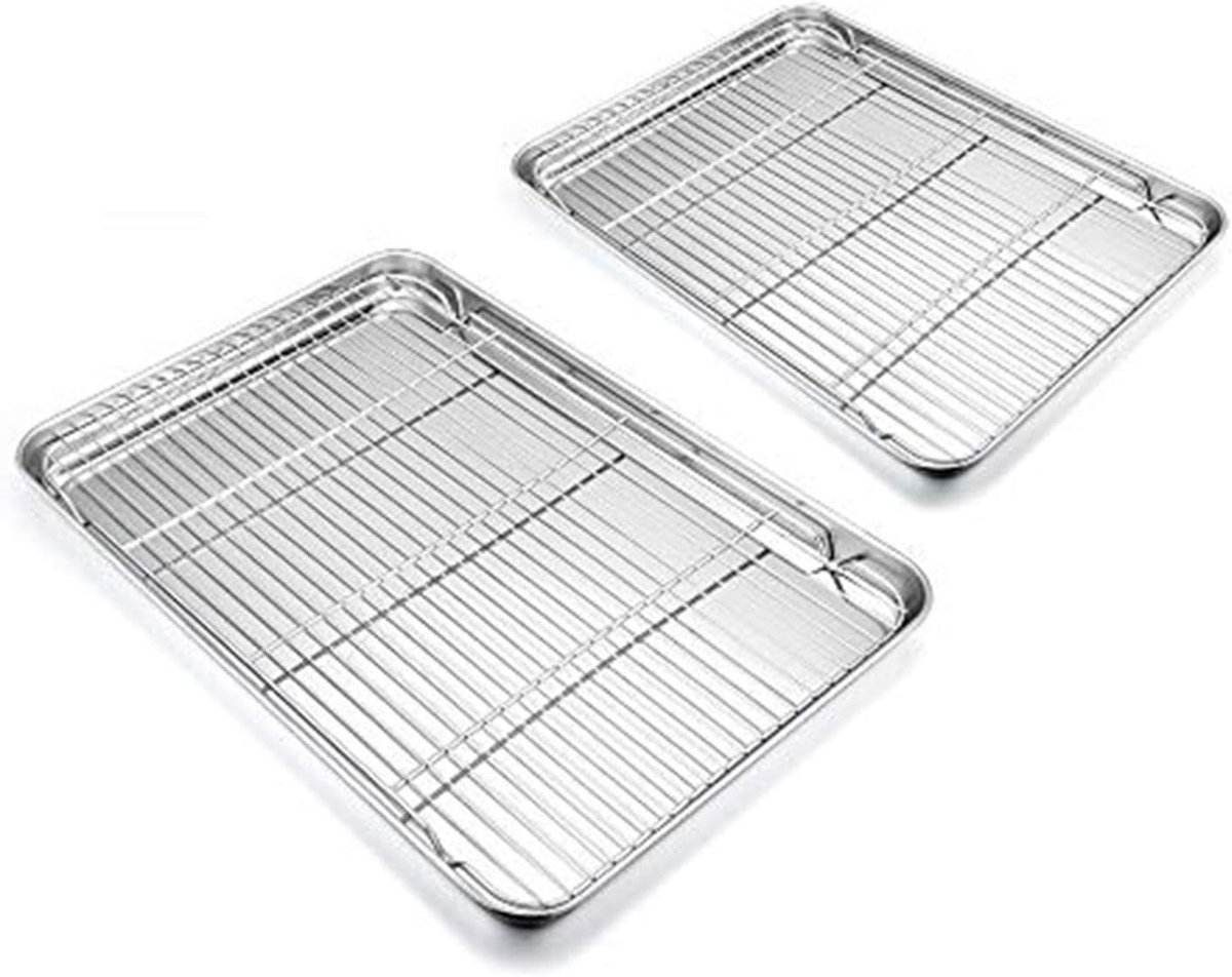 Roestvrijstalen bakplaat met taartrooster, set van 4 voor bakken en afkoelen, veilig en gemakkelijk schoon te maken, ideaal voor taarten en koekjes.
