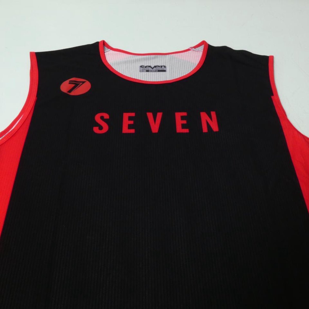 T-Shirt debardeur XL noir et rouge Seven pour homme 2250078-001-XL Neuf