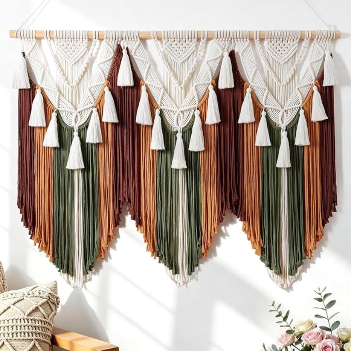 Grote macramé wandtapijt 108 cm - Boho wanddecoratie met kwasten - Bruin katoen
