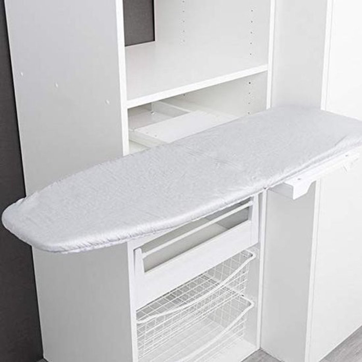 Inklapbare en Uittrekbare Strijkplank voor Wandmontage en Plankmontage met 180° Zwenkfunctie