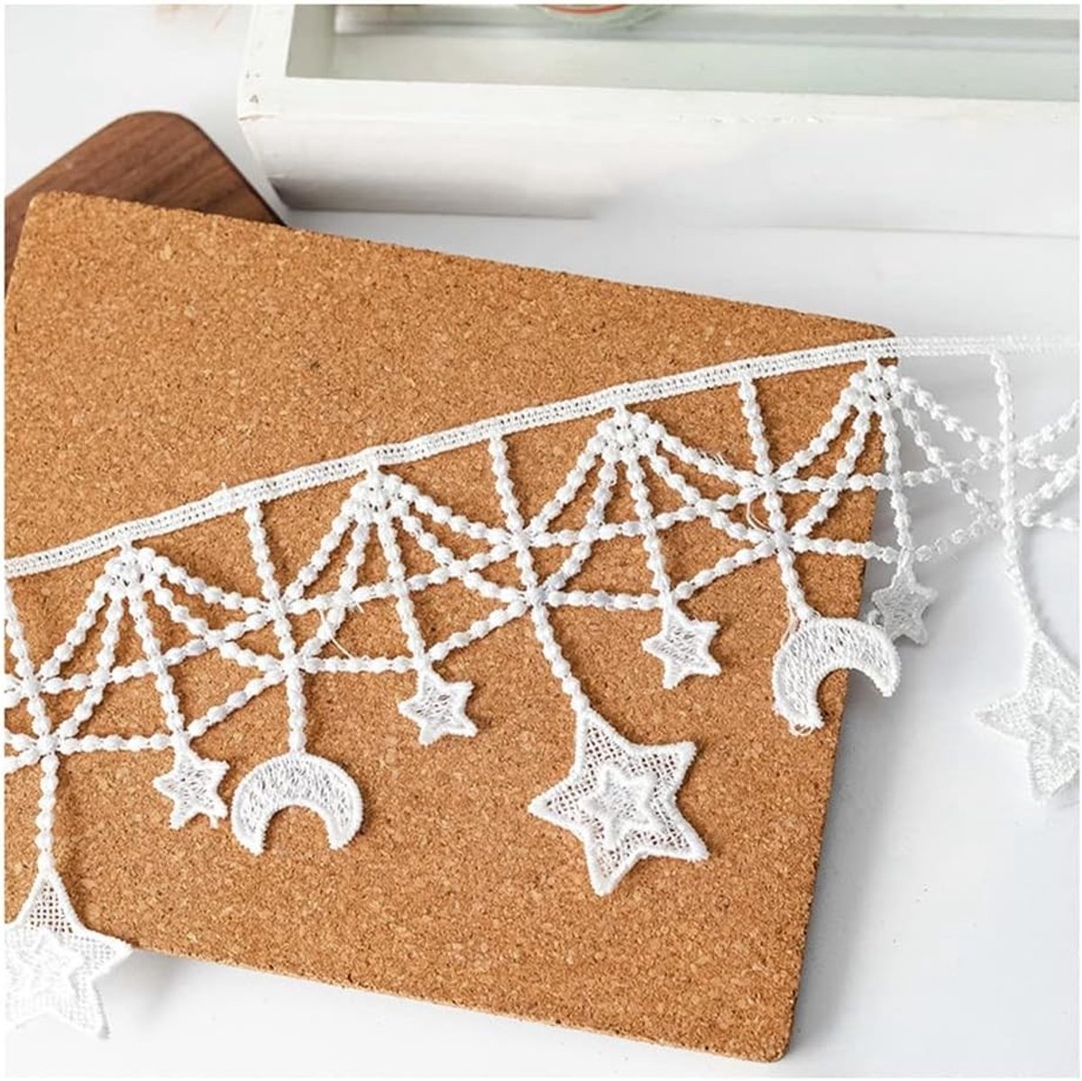 Vintage Borduurlint met Sterren en Maan - Decoratieve Kant voor DIY Naaiwerk, 3 Yard x 10 cm, Wit