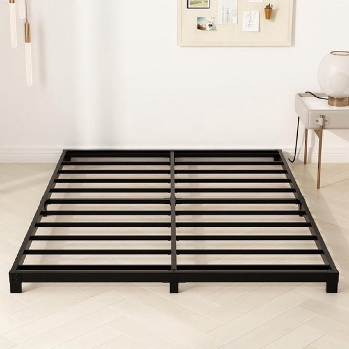 Queen Bedframe 120x200cm Metal Platform - Zwart - Zonder Boxspring