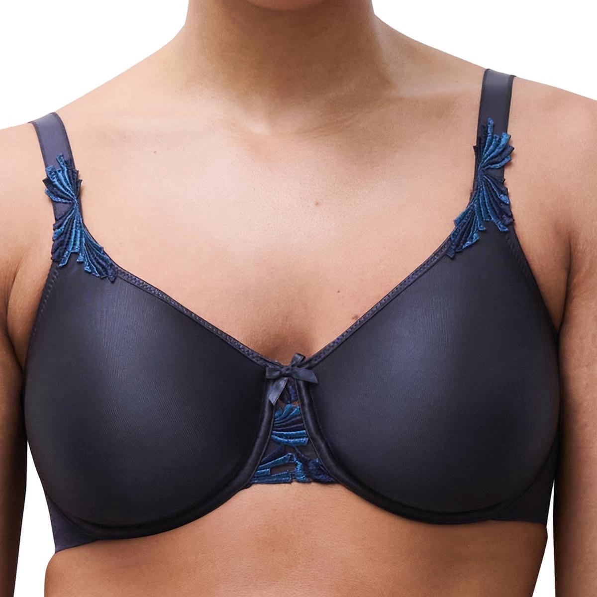 Chantelle Hedona Beugel BH - Blauw - Stevige kanten bh met goede ondersteuning Chantelle Hedona Beugel BH - Blauw - Stevige kanten bh met goede ondersteuning - 85E