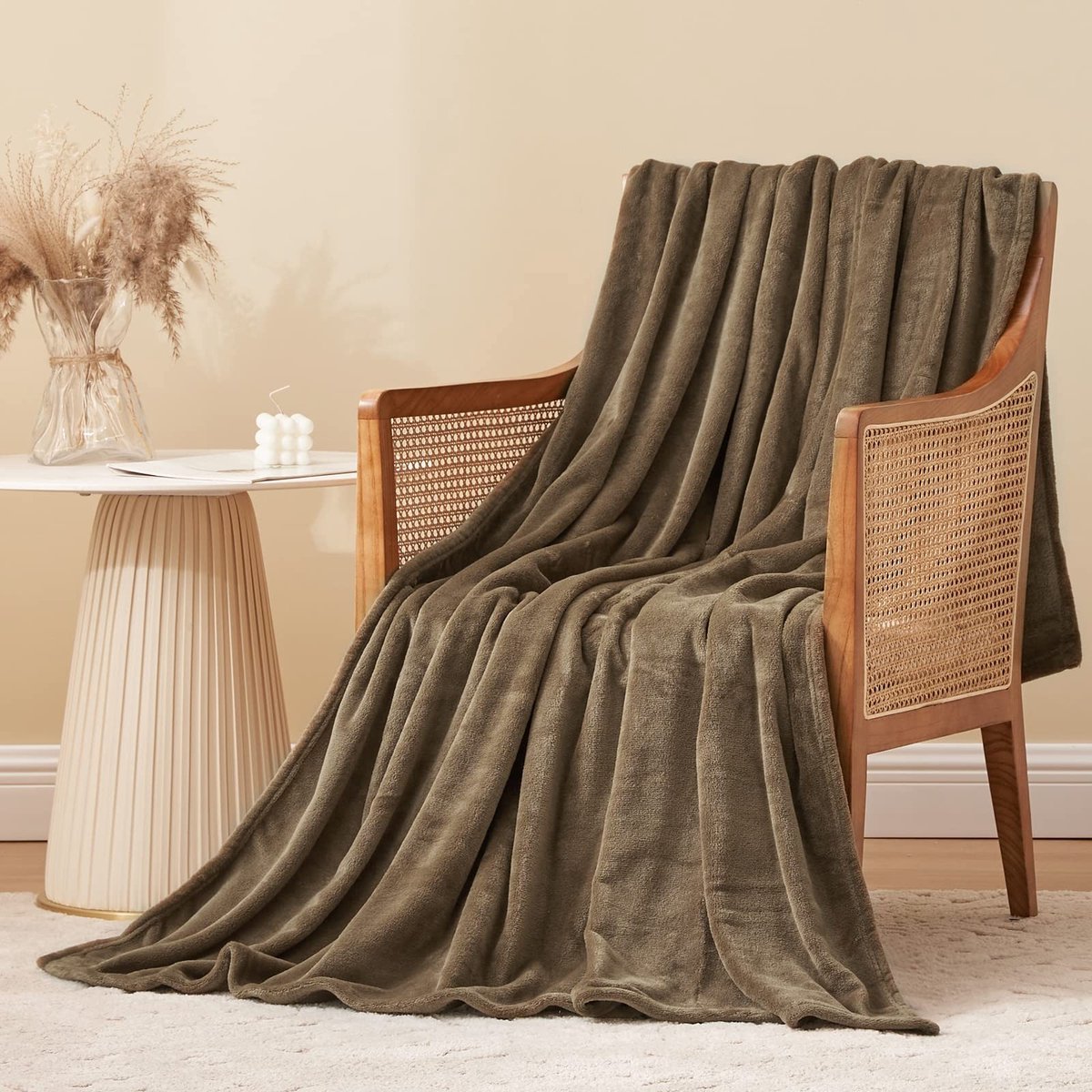 Dailygoods - Fleecedeken - Extra Zacht - 130 x 150 cm - Bruin - Warmte en Comfort - Geschikt voor Bank en Bed - Perfect voor Knuffeluren