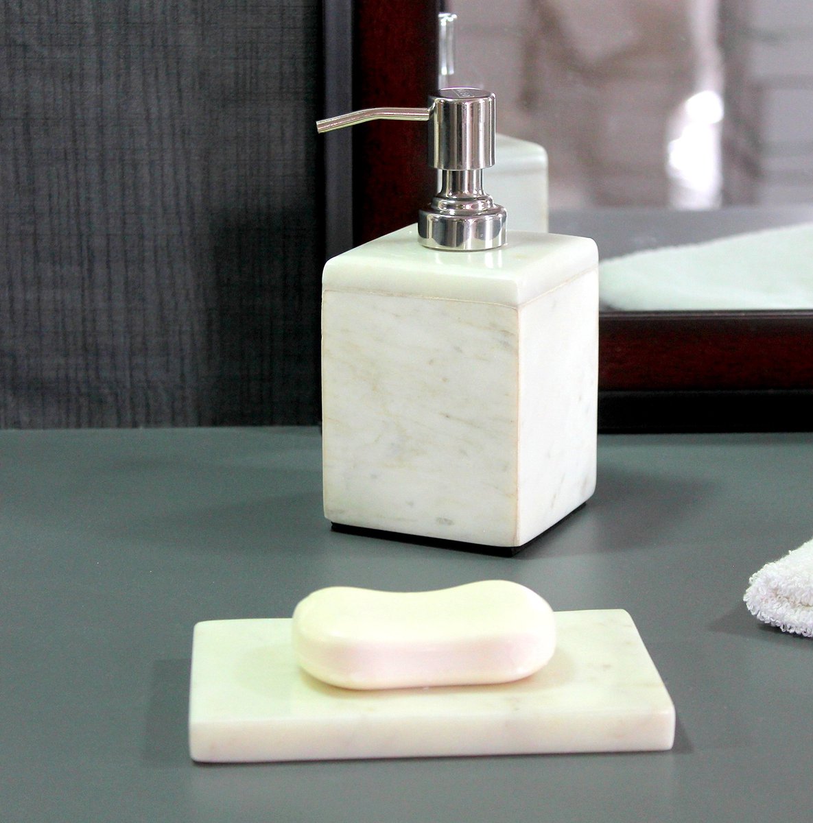 SnelShoppen - Badkameraccessoireset Wit Steengoed - Set van 2 met Zeepdispenser en Zeepbakje - Modern, Elegant, Functionaliteit voor Badkamer & Toilet