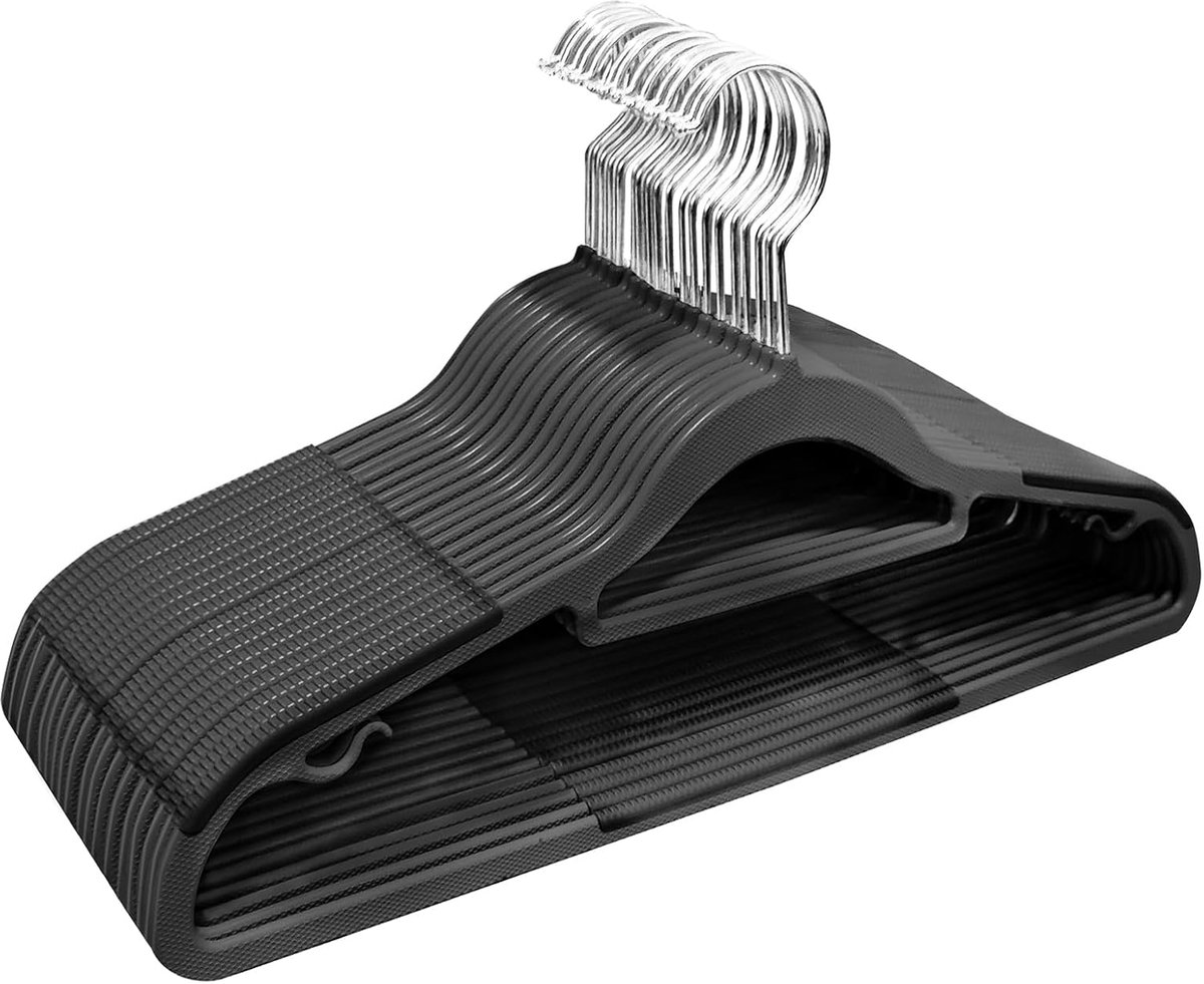 APY0320B 20 stuks kleerhangers, robuuste plastic kleerhangers, duurzame kledinghangers met antislip ontwerp, 360° draaibare haak, ruimtebesparend, 0,6 cm dik, zwart, APY0320B