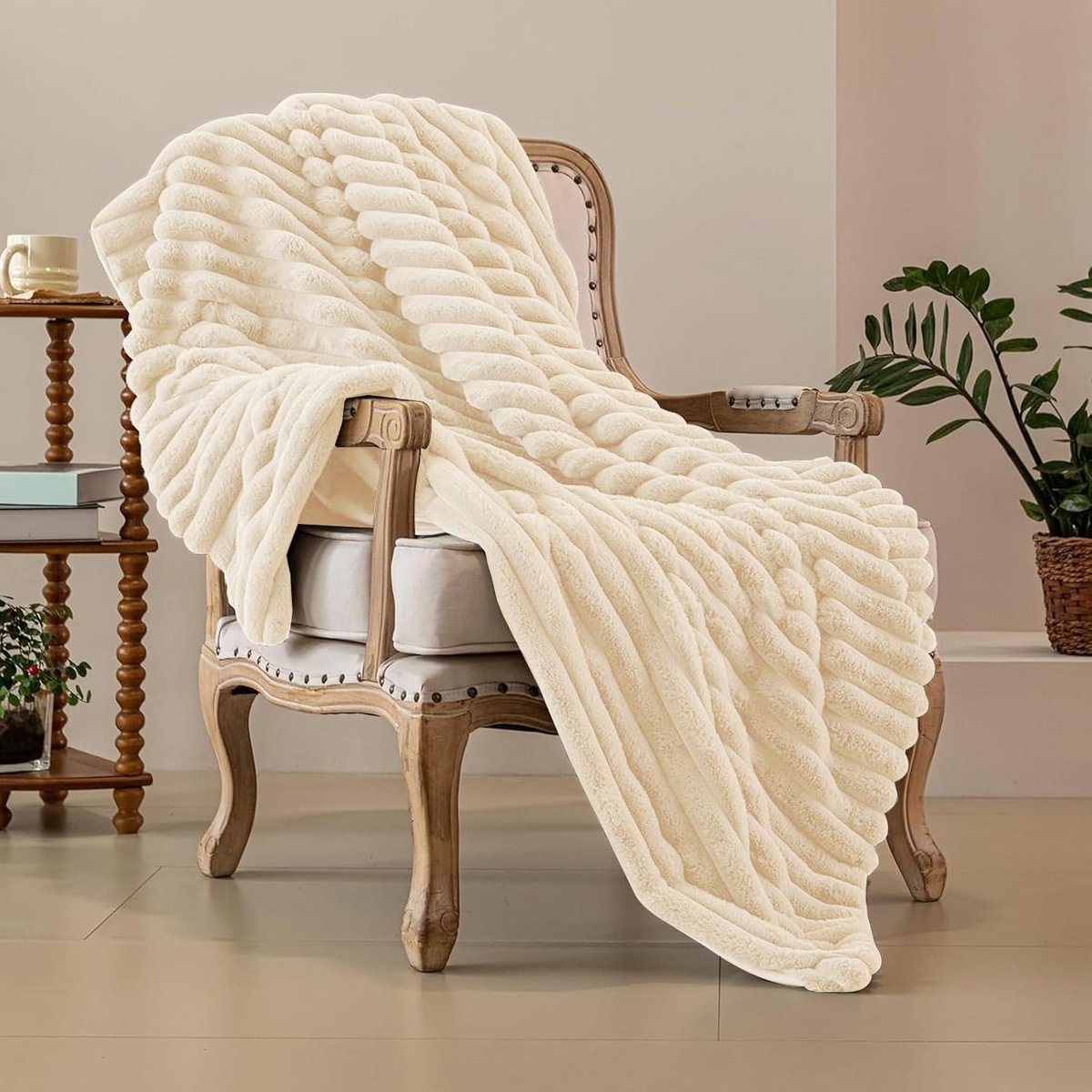 Zachte warme pluche fleecedeken van konijn, lichtgewicht 540 g/m², omkeerbare plaids voor bank, grote pluizige veelzijdige deken voor slaapkamer, bank, reizen, kinderen, camping (abrikoos, 230