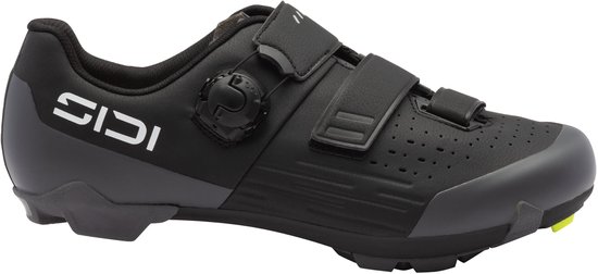 Zwarte Sidi mountainbikeschoen met draaisluiting, klittenband en wit Sidi-logo op de zijkant.