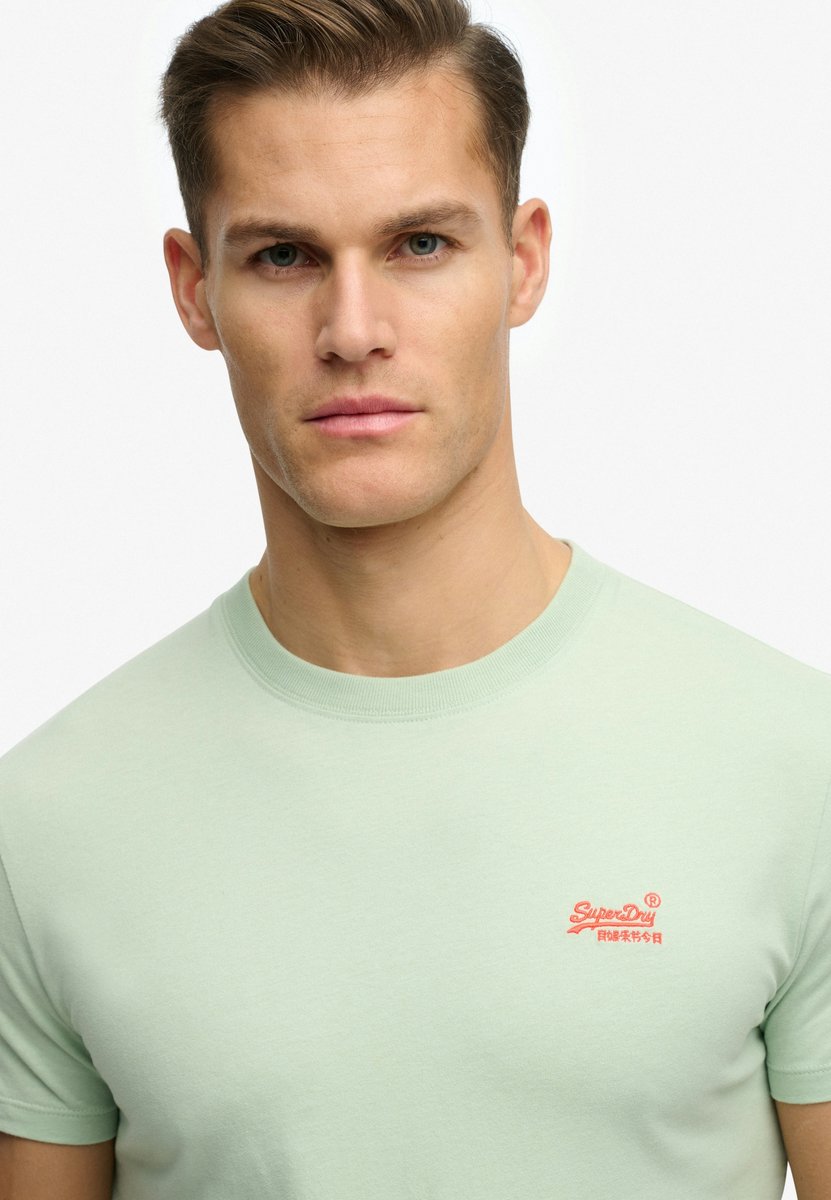 Superdry T-shirt Essential Logo T Shirt M1011245a J7g Cameo Mannen Groen