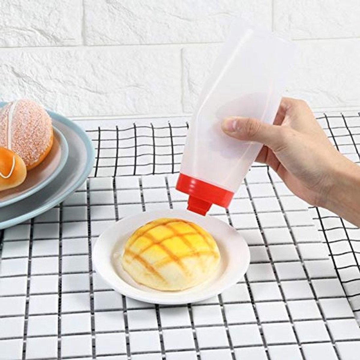 4-gats plastic saladedressing knijpfles, kruidendispenser Ketchup-mosterddispenser (rood)