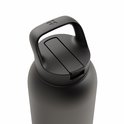 Zwarte drinkbeker met deksel en draaglus.