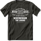 95 Jaar Legend T-Shirt | Zilver - Wit | Grappig Verjaardag en Feest Cadeau | Dames - Heren - Unisex | Kleding Kado | - Donker Grijs - S