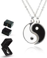 Luxore® Ying Yang Ketting voor 2 – Vriendschap Cadeau Geschenkset – Zilverkleurig, Wit & Zwart
