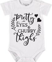 Baby Rompertje met tekst 'Pretty eyes , Chubby tighs' |Korte mouw l | wit zwart | maat 50/56 | cadeau | Kraamcadeau | Kraamkado