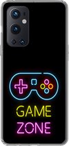 Geschikt voor OnePlus 9 Pro hoesje - Controller - Game - Neon - Zwart - Quotes - Game zone - Siliconen Telefoonhoesje