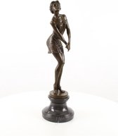 Bronzen Sculptuur Genaamd Pensive 22x27x68 cm