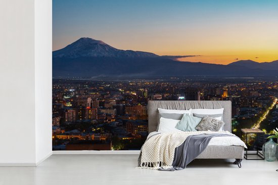 Erevan arménien au crépuscule avec le mont Ararat en Asie papier peint photo vinyle largeur 360 cm x hauteur 240 cm - Tirage photo sur papier peint (disponible en 7 tailles)