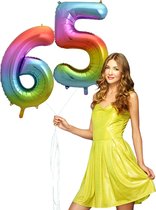 Regenboog cijfer ballon 65 helium gevuld.