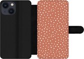 iPhone 13 Mini Wallet Case bookcase phone case - Pois - Oranje - Wit - Avec compartiments - Étui portefeuille avec fermeture magnétique