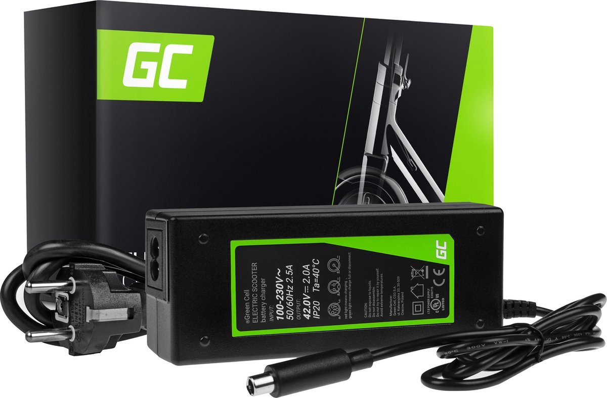 Green Cell SAD01 power adapter/inverter