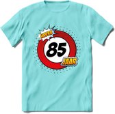 85 Jaar Hoera Verkeersbord T-Shirt | Grappig Verjaardag Cadeau | Dames - Heren | - Licht Blauw - M
