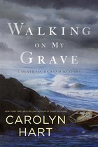 A Death on Demand Mysteries 26 - Walking on My Grave