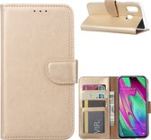 LuxeBass Hoesje geschikt voor Samsung Galaxy A40 - Bookcase Goud - portemonee hoesje - telefoonhoes - gsm hoes - telefoonhoesjes