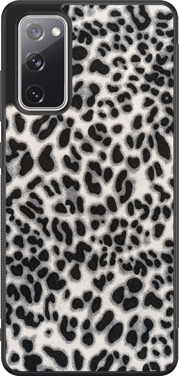 Leuke Telefoonhoesjes - Hoesje geschikt voor Samsung Galaxy S20 FE - Luipaard grijs - Backcover zwart - Luipaardprint - Grijs