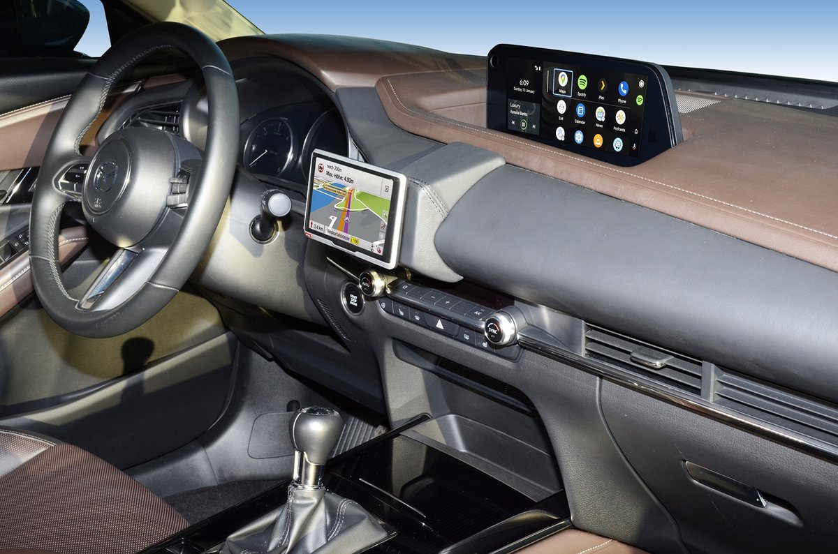 Houder - Kuda Mazda CX30 2019-2024 Kleur: Zwart