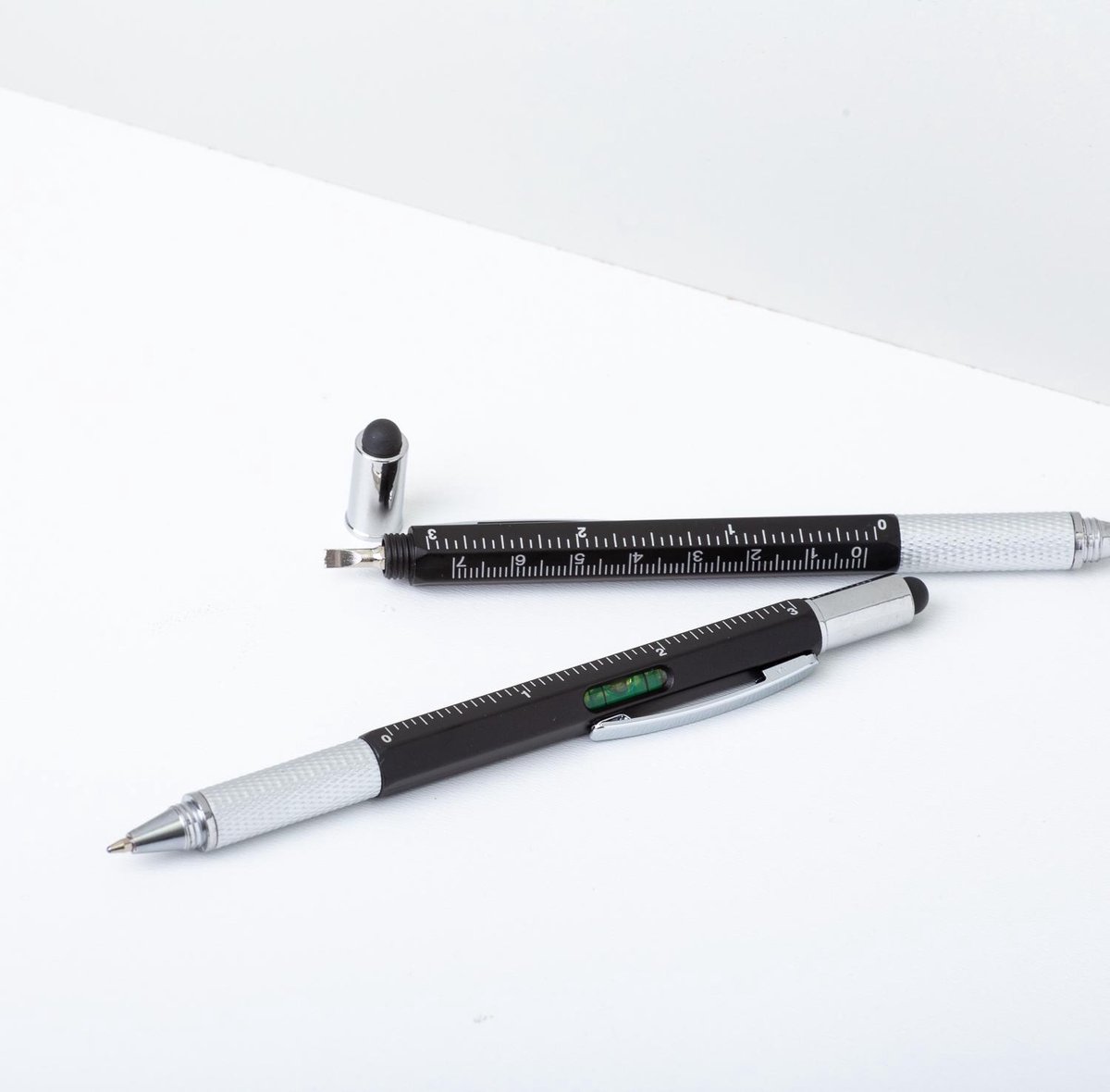 Nutcrackers 6-In-1 Multitool Pen
