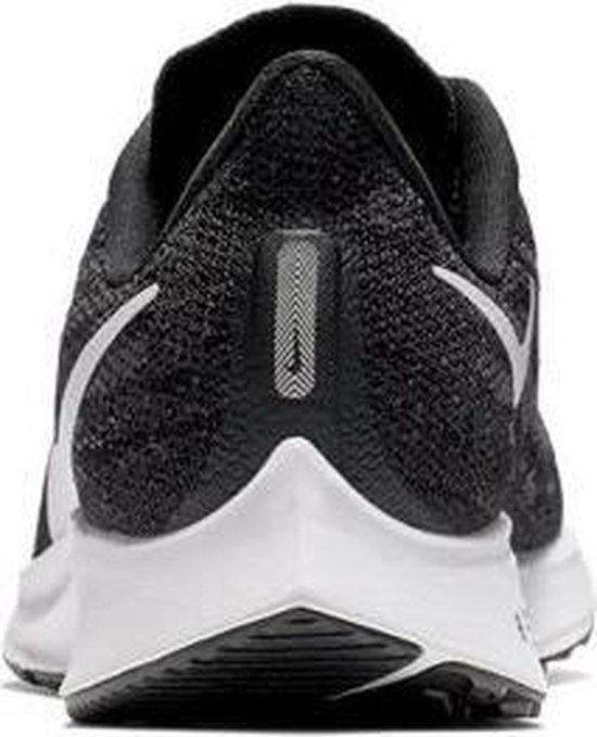 Nike Wmns Air Zoom Pegasus 36 Dames Hardloopschoenen - Black/White-Thunder Grey - Maat 38 Nike Wmns Air Zoom Pegasus 36 Dames Hardloopschoenen - Black/White-Thunder Grey - Maat 38