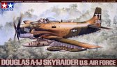 1:48 Tamiya 61073 WWII Douglas A-1J Skyrider USAF Plastic Modelbouwpakket