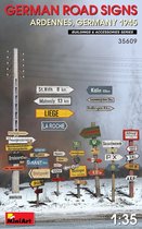 1:35 MiniArt 35609 German road signs WWII (Ardennes, Germany 1945) Plastic kit