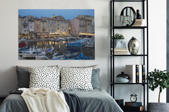 Le port de Saint-Tropez au crépuscule en France Toile 120x80 cm - Tirage photo sur Toile (Décoration murale salon / chambre) / Villes européennes Peintures sur toile