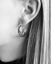Zilveren filigree oorstekers