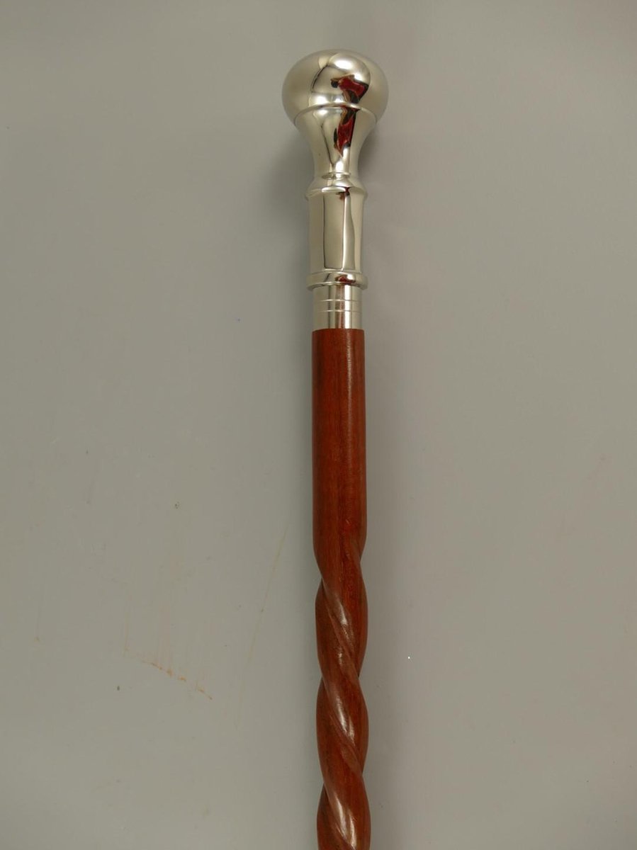 Bruine wandelstok - Vernikkeld handvat - Klassiek - 97 cm hoog