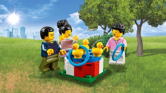 LEGO City Ensemble de figurines - La fête foraine 60234 – Kit de construction (183 pièces)