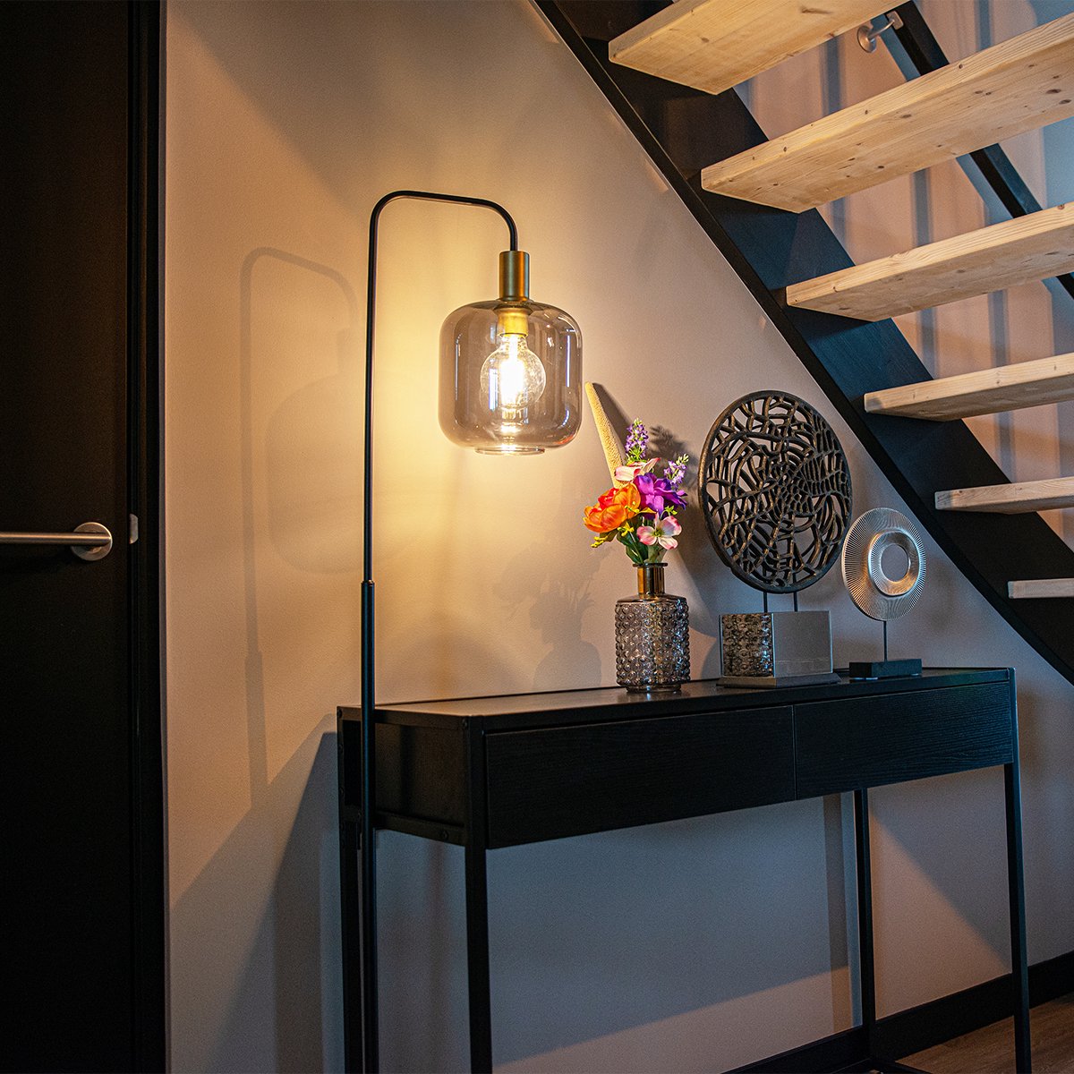 QAZQA zuzanna - Design Vloerlamp | Staande Lamp - 1 lichts - H 150 cm - Zwart Goud - Woonkamer | Slaapkamer thumbnail 2