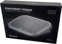 Voetensteun FR200 op de verpakking, met de tekst 'FOOTREST FR200 ERGONOMIC TILTABLE FOOTREST'.