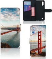 Geschikt voor Samsung Galaxy M10 Flip Cover Golden Gate Bridge