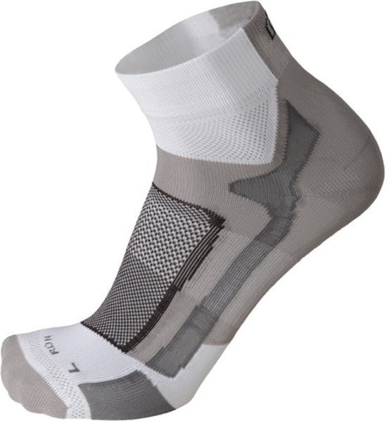 Extralight weight professional running socks