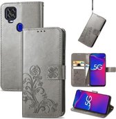 Voor ZTE Axon 11 SE 5G Vierbladige Sluiting Reliëf Gesp Mobiele Telefoon Bescherming Lederen Case met Lanyard & Kaartsleuf & Portemonnee & Beugel Functie (Grijs)