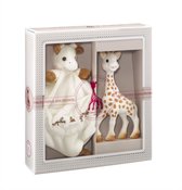 Sophie de giraf Sophiesticated Cadeauset - Baby speelgoed - Sophie de giraf & Knuffeldoekje met speenhouder - Kraamcadeau – Babyshower cadeau - 4-Delig