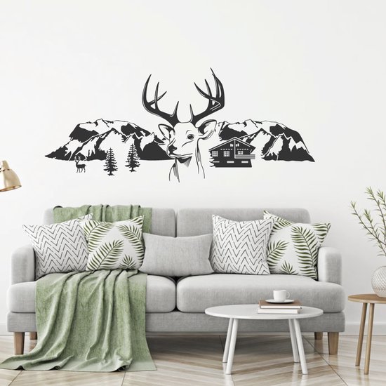 Muursticker Cerf avec Arbres et maison de Montagnes - Vert - 120 x 51 cm - salon chambre - Sticker mural