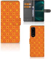 Wallet Book Case Sony Xperia 5III Telefoonhoesje Batik Orange