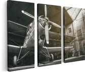 Artaza - Triptyque de peinture sur toile - Vieil avion dans un hangar - Zwart Wit - 120x80 - Photo sur toile - Impression sur toile