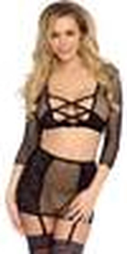 Model in zwarte visnet crop top met korset-detail en garter skirt met kanten inzetstukken.