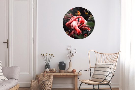 Cercle de papier peint - Un perroquet sur le cou d'un flamant rose dans la jungle - 80x80 cm