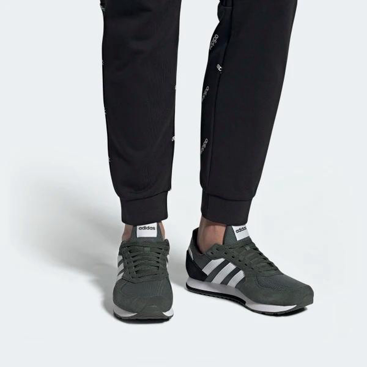 adidas 8K sneakers heren olijf groen/wit \